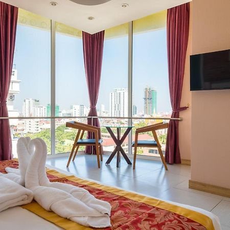 Colina Sky Hotel พนมเปญ ภายนอก รูปภาพ