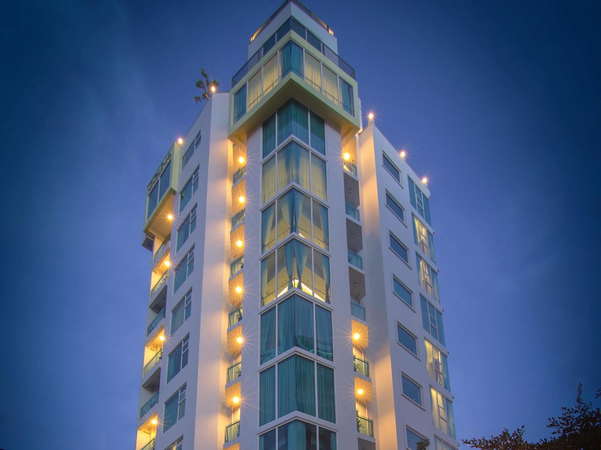 Colina Sky Hotel พนมเปญ ภายนอก รูปภาพ
