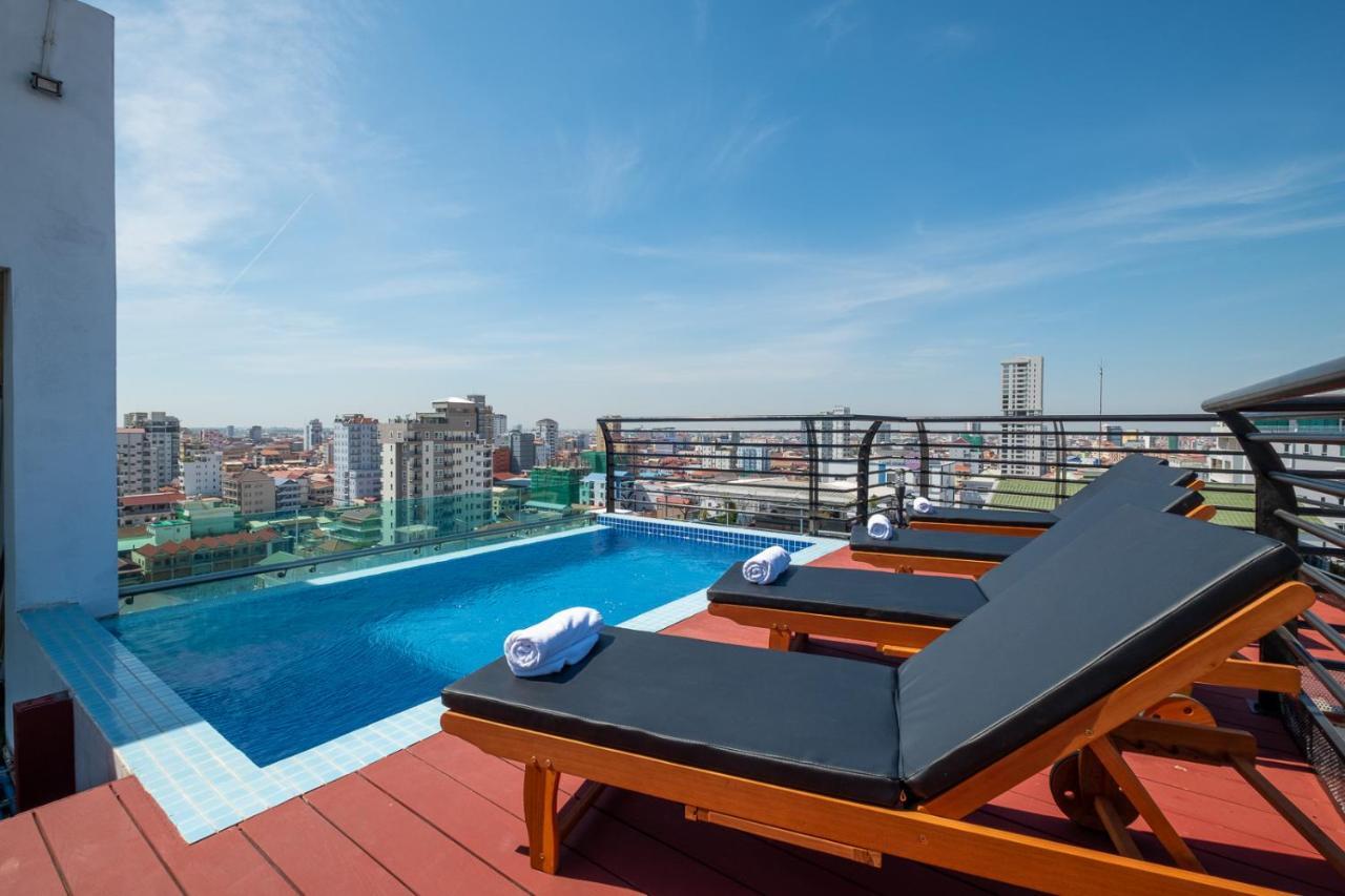 Colina Sky Hotel พนมเปญ ภายนอก รูปภาพ