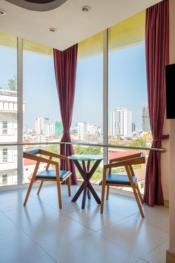 Colina Sky Hotel พนมเปญ ภายนอก รูปภาพ