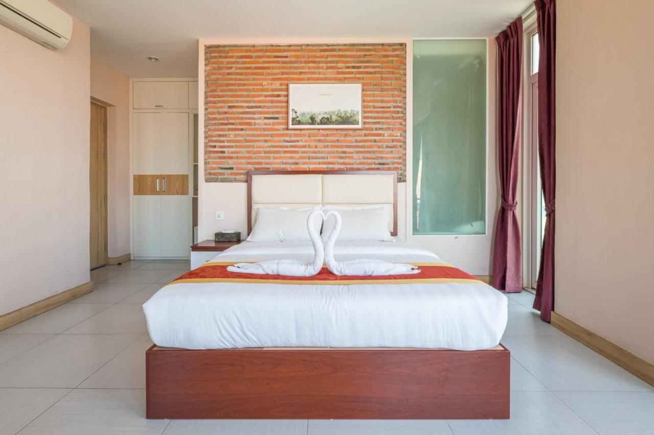 Colina Sky Hotel พนมเปญ ภายนอก รูปภาพ