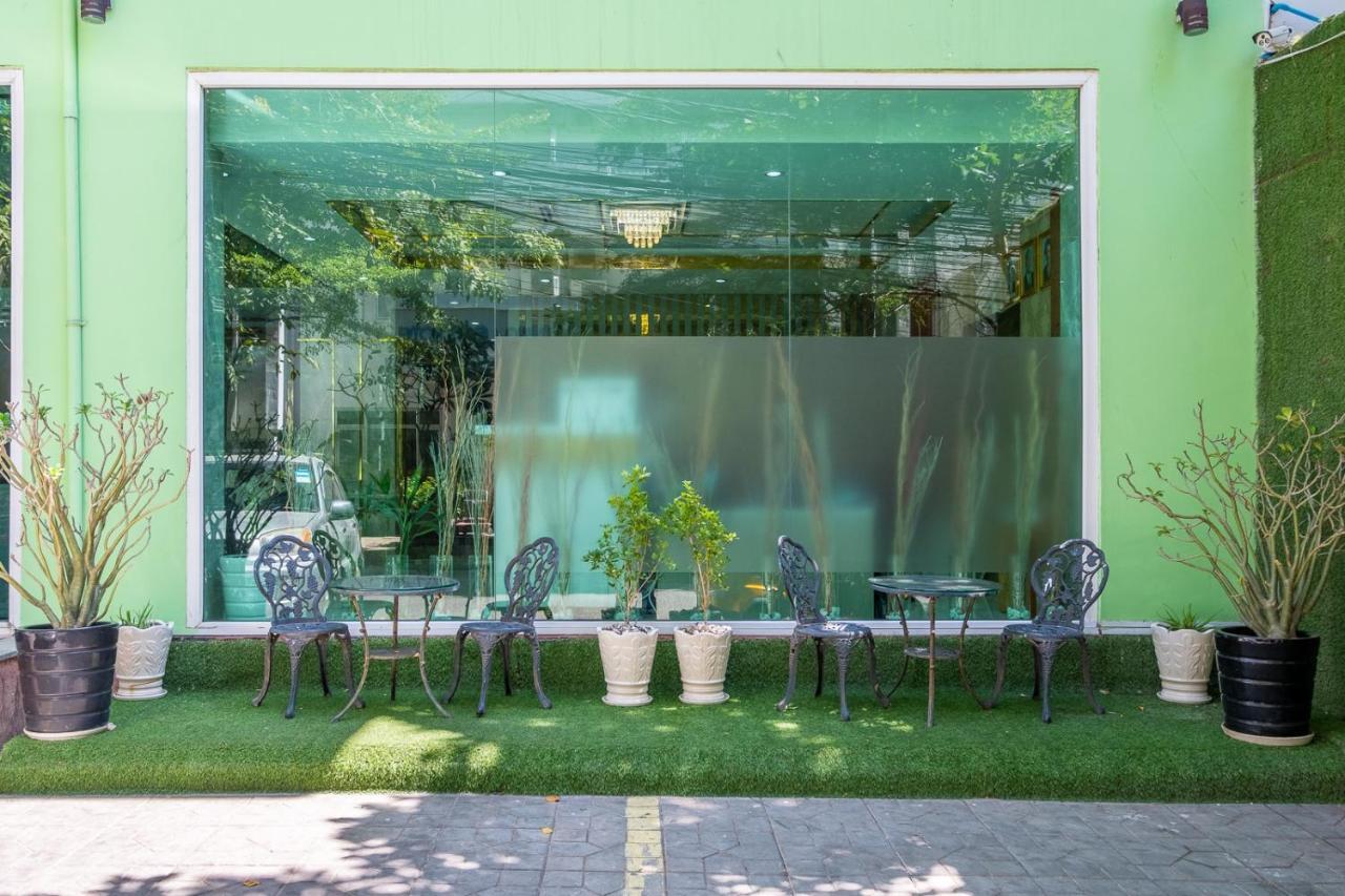 Colina Sky Hotel พนมเปญ ภายนอก รูปภาพ