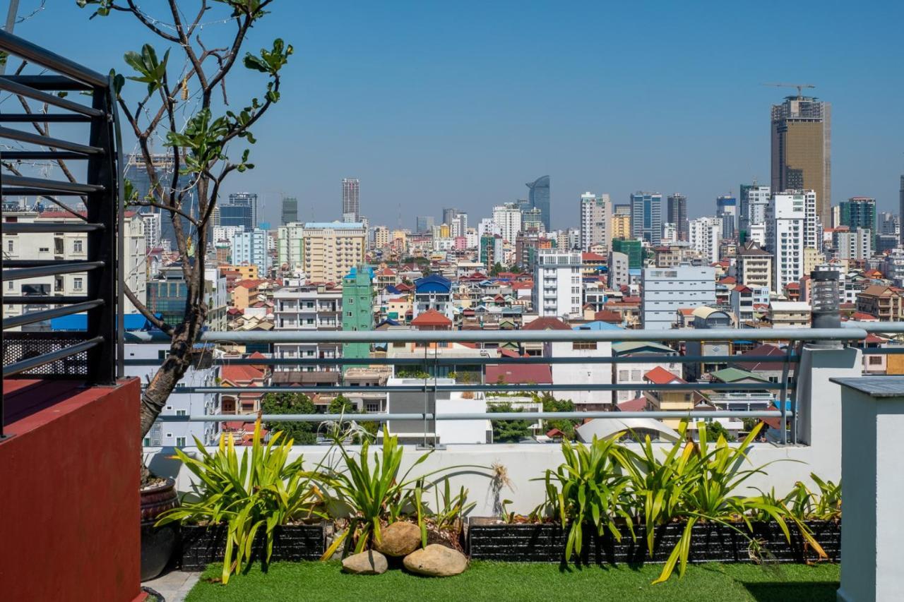 Colina Sky Hotel พนมเปญ ภายนอก รูปภาพ